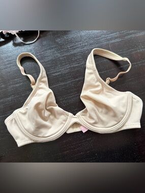 Victoria's Secret Beige Underwire Bra